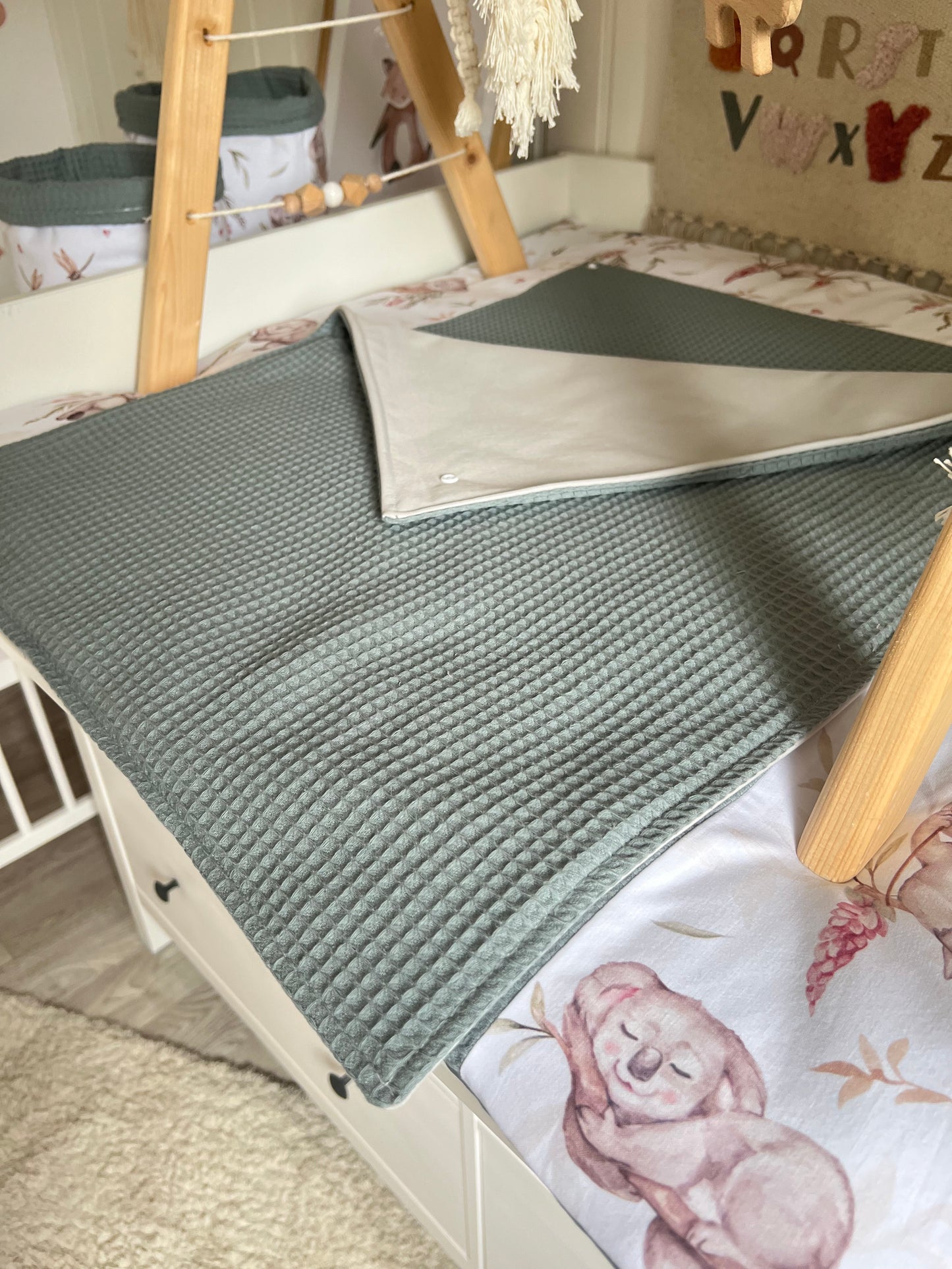 Wickelauflage Set „Koalas+Waffelpique altgrün“