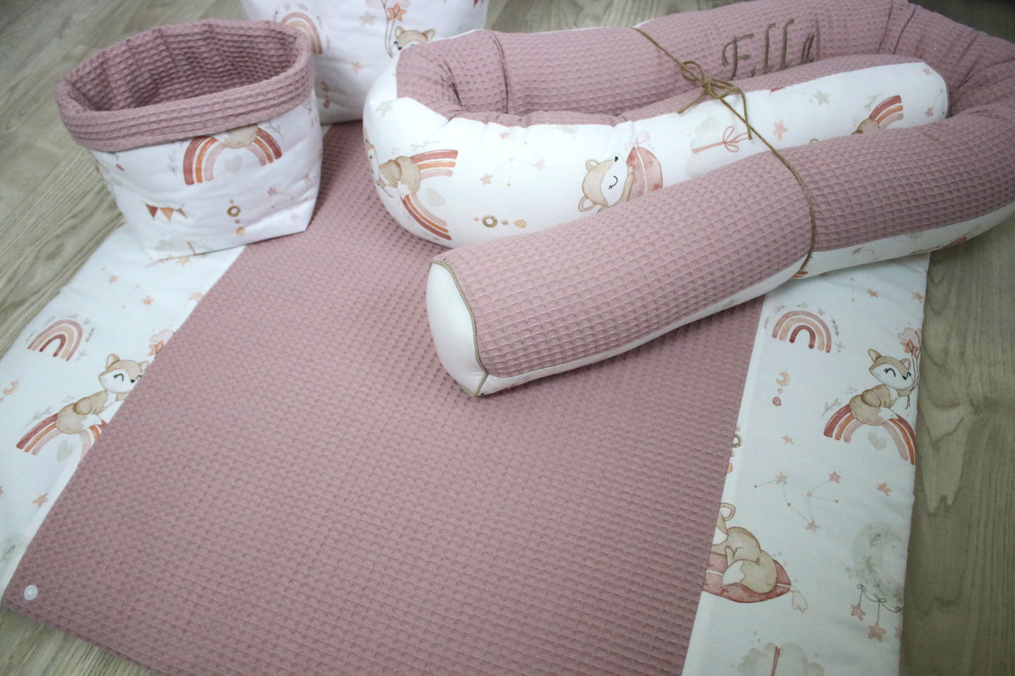 Wickelauflage Set „Füchse auf Regenbogen+Waffelpique altrosa“