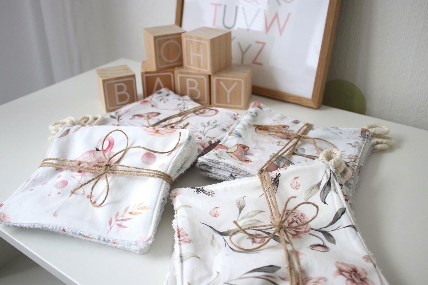 Kapuzenhandtuch  "Regenbogen Mond"