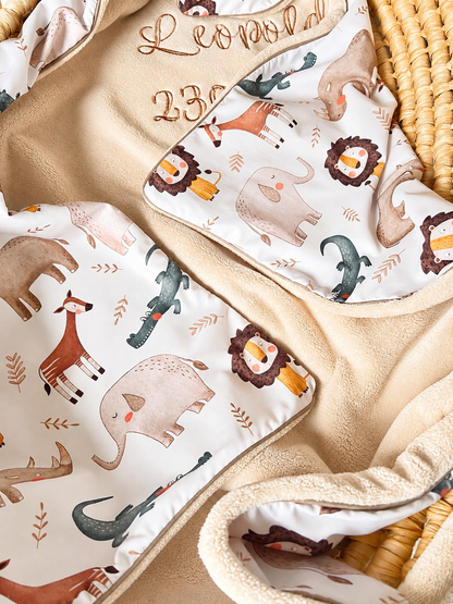 Kuscheldecke hellbeige „Afrika“ (einen Namen sticken ist gratis!)