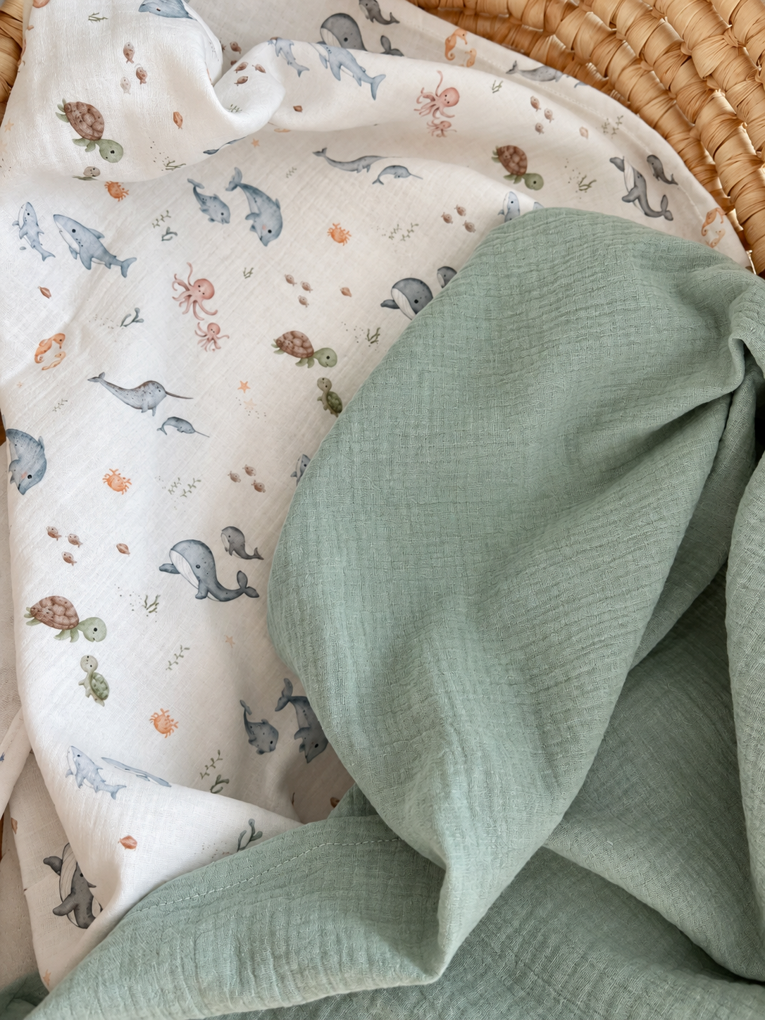 Personalisiertes Musselin Set | 2 Musselintücher Baby | Spucktuch mit Namen | Bio Musselin Öko-Tex | Geschenk zur Geburt | Meerestiere Ozean