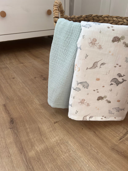Personalisiertes Musselin Set | 2 Musselintücher Baby | Spucktuch mit Namen | Bio Musselin Öko-Tex | Geschenk zur Geburt | Meerestiere Ozean