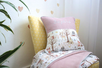 Kissen mit Name "Waldtiere +Waffelpique altrosa" (einen Namen sticken ist gratis!)