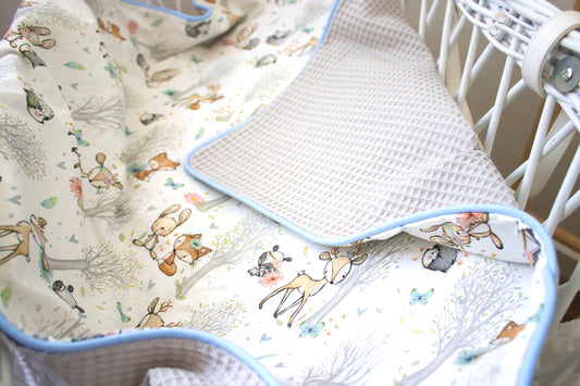 Babydecke "Babywaldtiere +Waffelpique hellgrau" (einen Namen sticken ist gratis!)