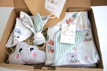 Geschenk Box "Babydecke Tiere mit Luftballons“