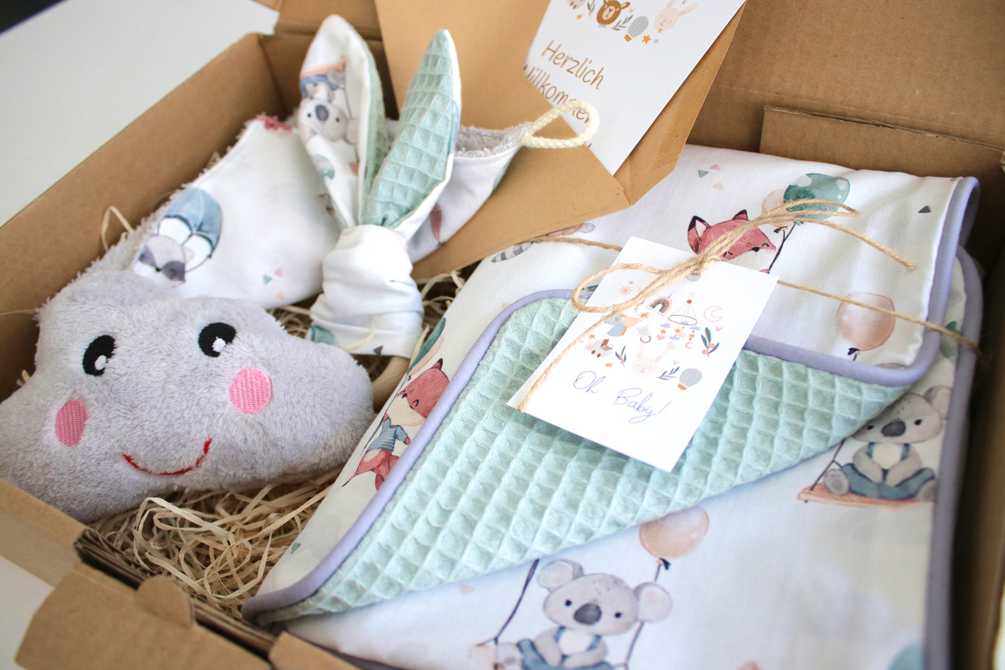Geschenk Box "Babydecke Tiere mit Luftballons“