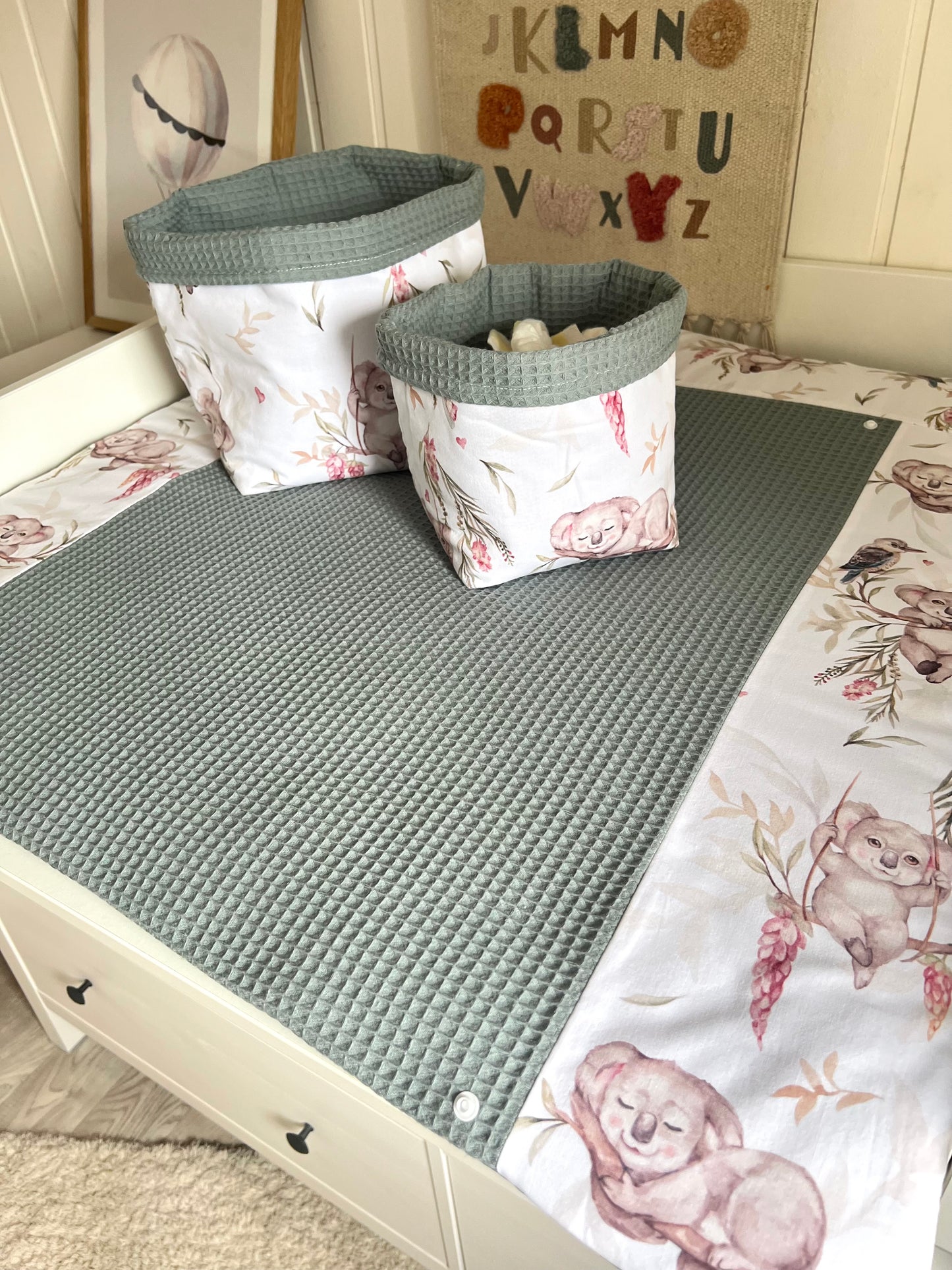 Wickelauflage Set „Koalas+Waffelpique altgrün“