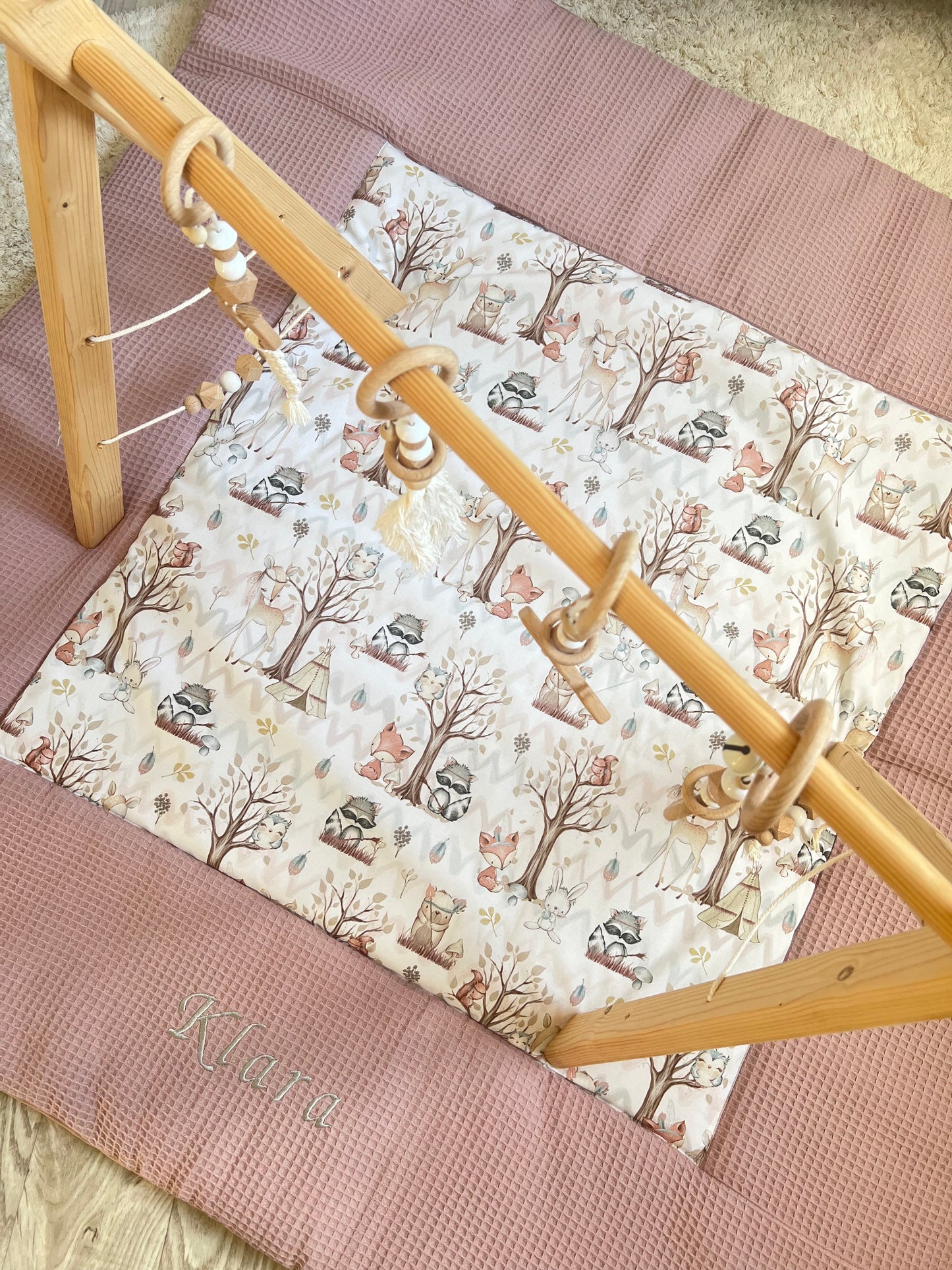 Krabbeldecke „Waldtiere+Waffelpique altrosa"