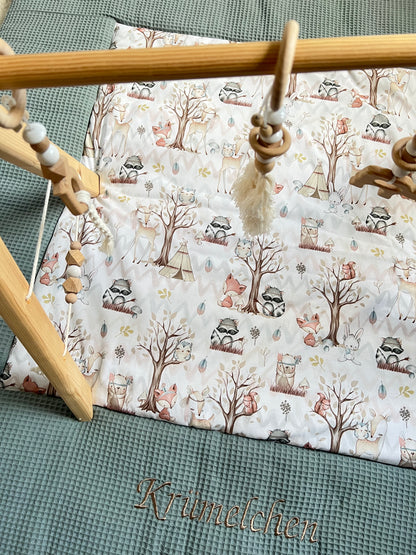 Krabbeldecke „Waldtiere+Waffelpique altgrün"