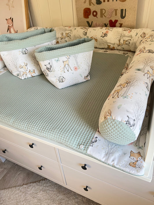 Wickelauflage Set "Baby Waldtiere+Waffelpique hellgrün/mint“