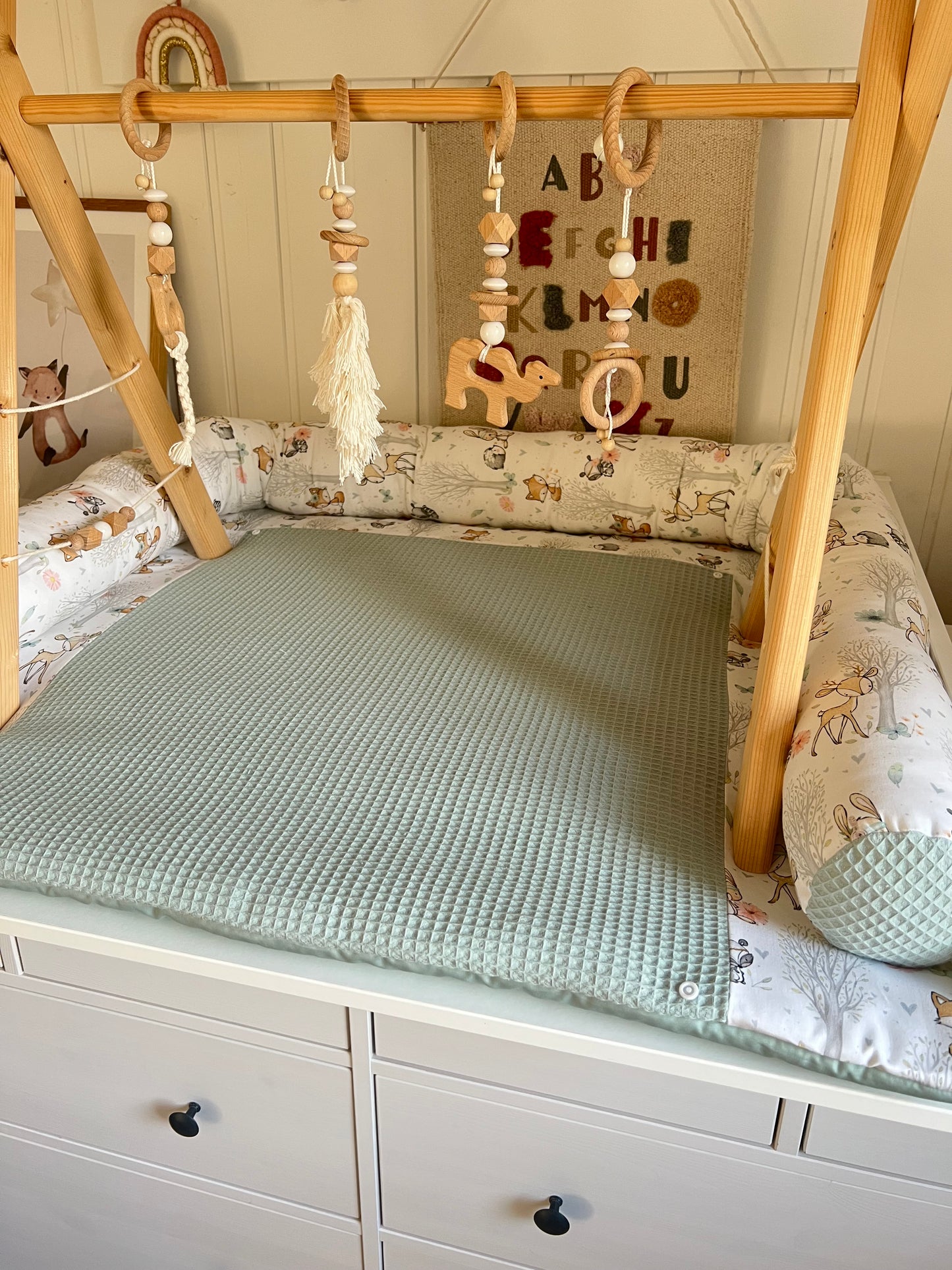 Wickelauflage Set "Baby Waldtiere+Waffelpique hellgrün/mint“