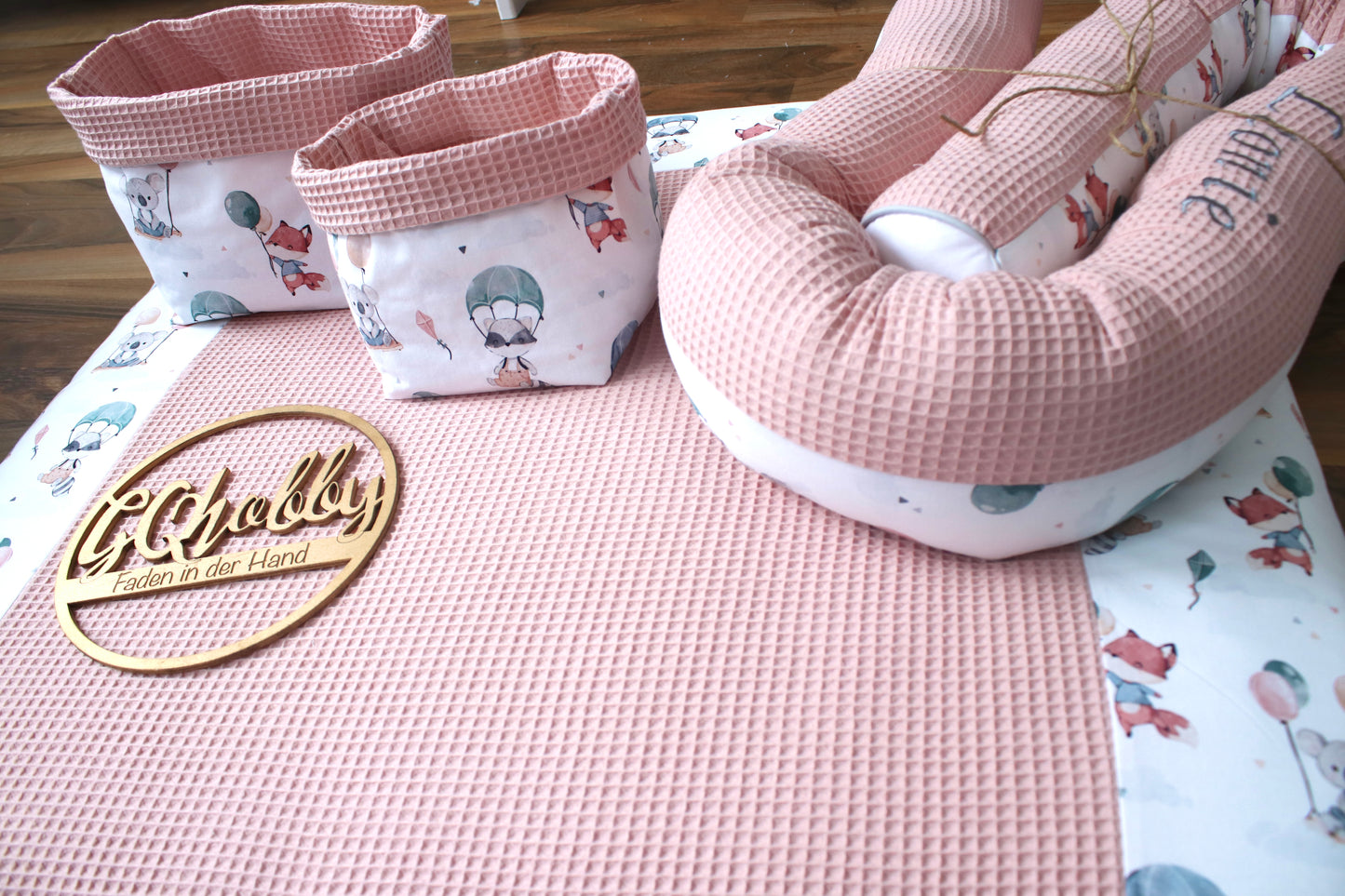 Wickelauflage Set „Tiere mit Luftballons+Waffelpique rosa/nude“