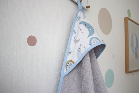 Kapuzenhandtuch  "Regenbogen Mond"