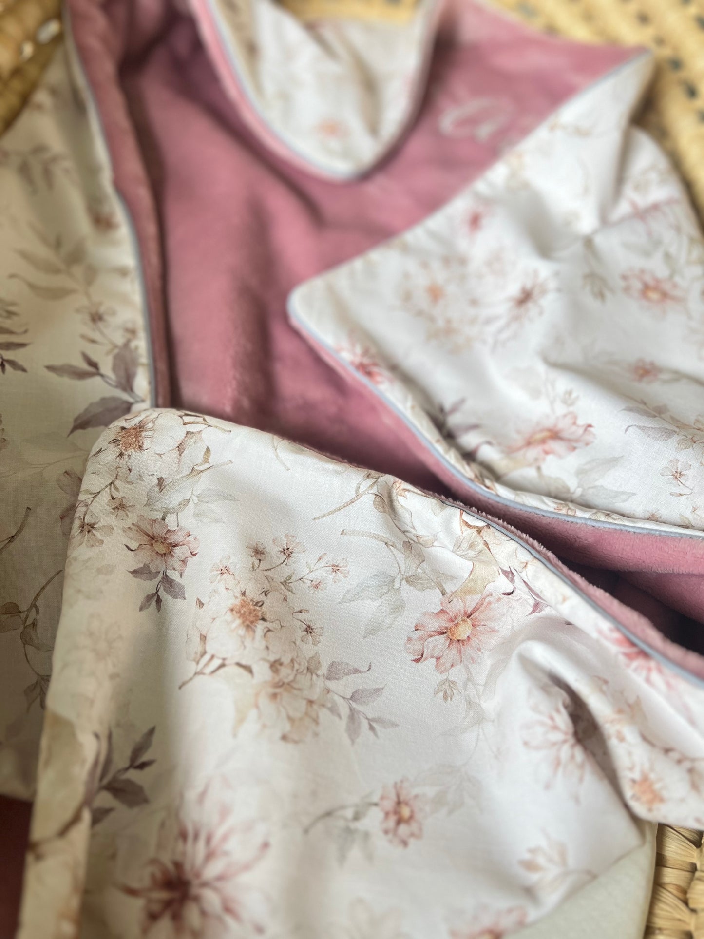 Kuscheldecke altrosa „Herbst“ (einen Namen sticken ist gratis!)