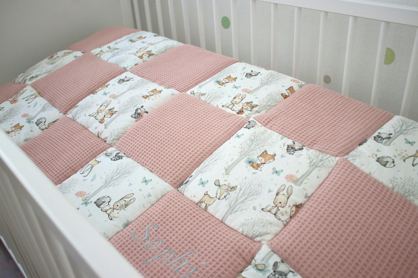 Krabbeldecke Patchwork „Baby Waldtiere+Waffelpique rosa/nude“
