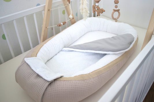 Nestchen „Waffelpique hellbeige+Frottee weiß“