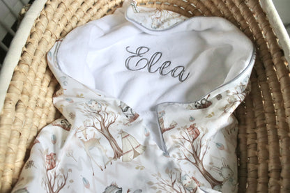 Kuscheldecke weiß „Waldtiere“ (einen Namen sticken ist gratis!)