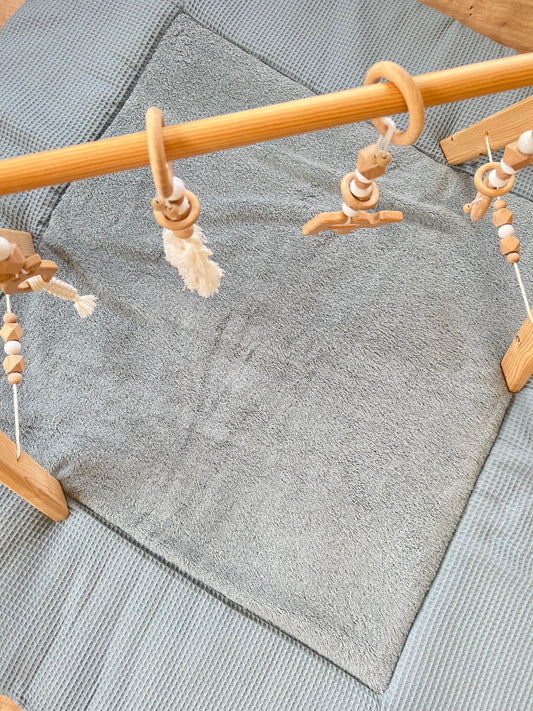 Krabbeldecke „Frottee altgrün+Waffelpique altgrün"