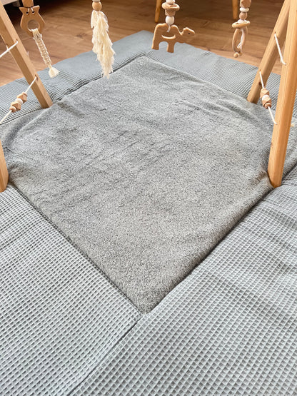 Krabbeldecke „Frottee altgrün+Waffelpique altgrün"