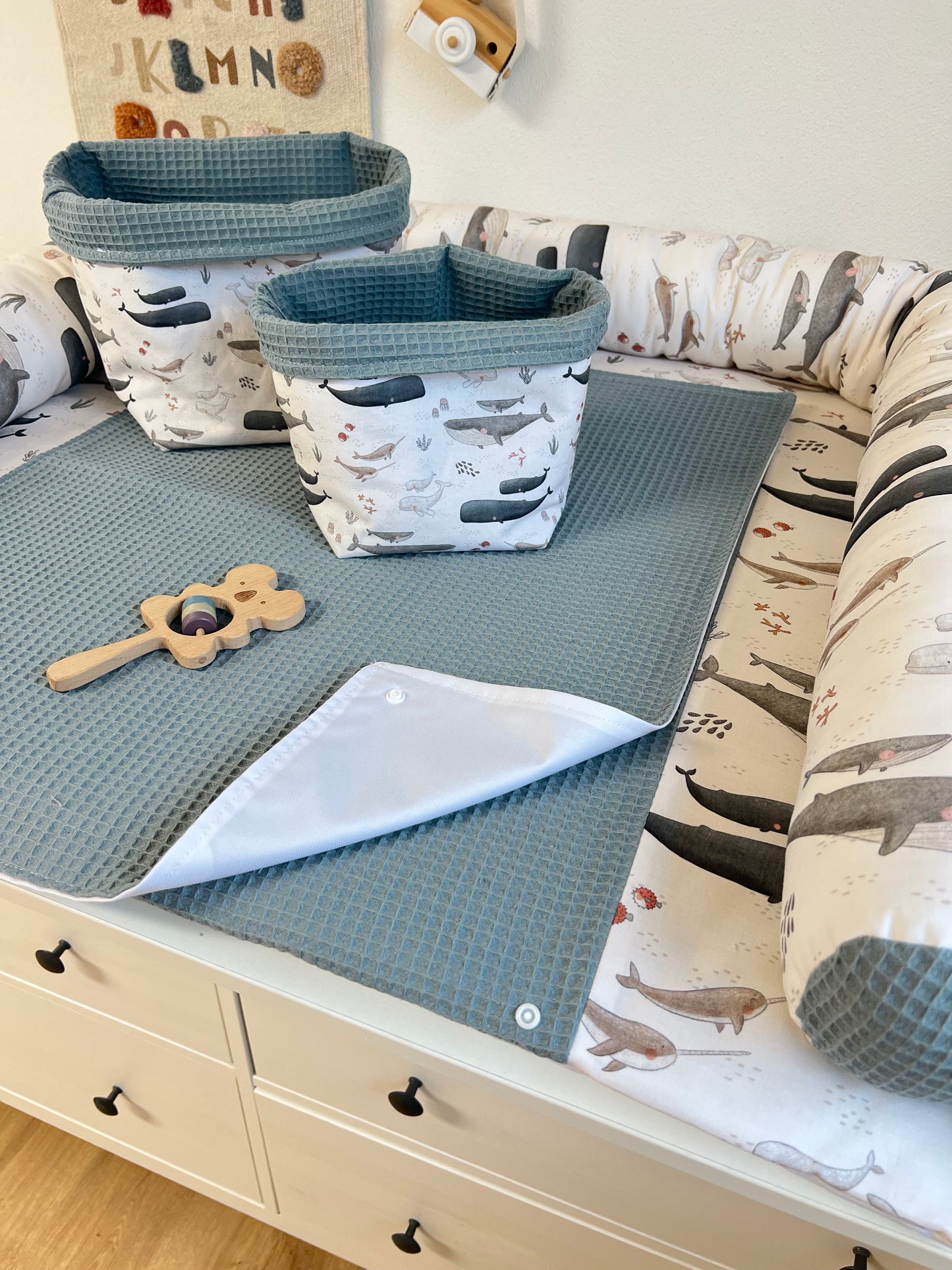 Wickelauflage Set „Wal, Ozean+Waffelpique altgrün“
