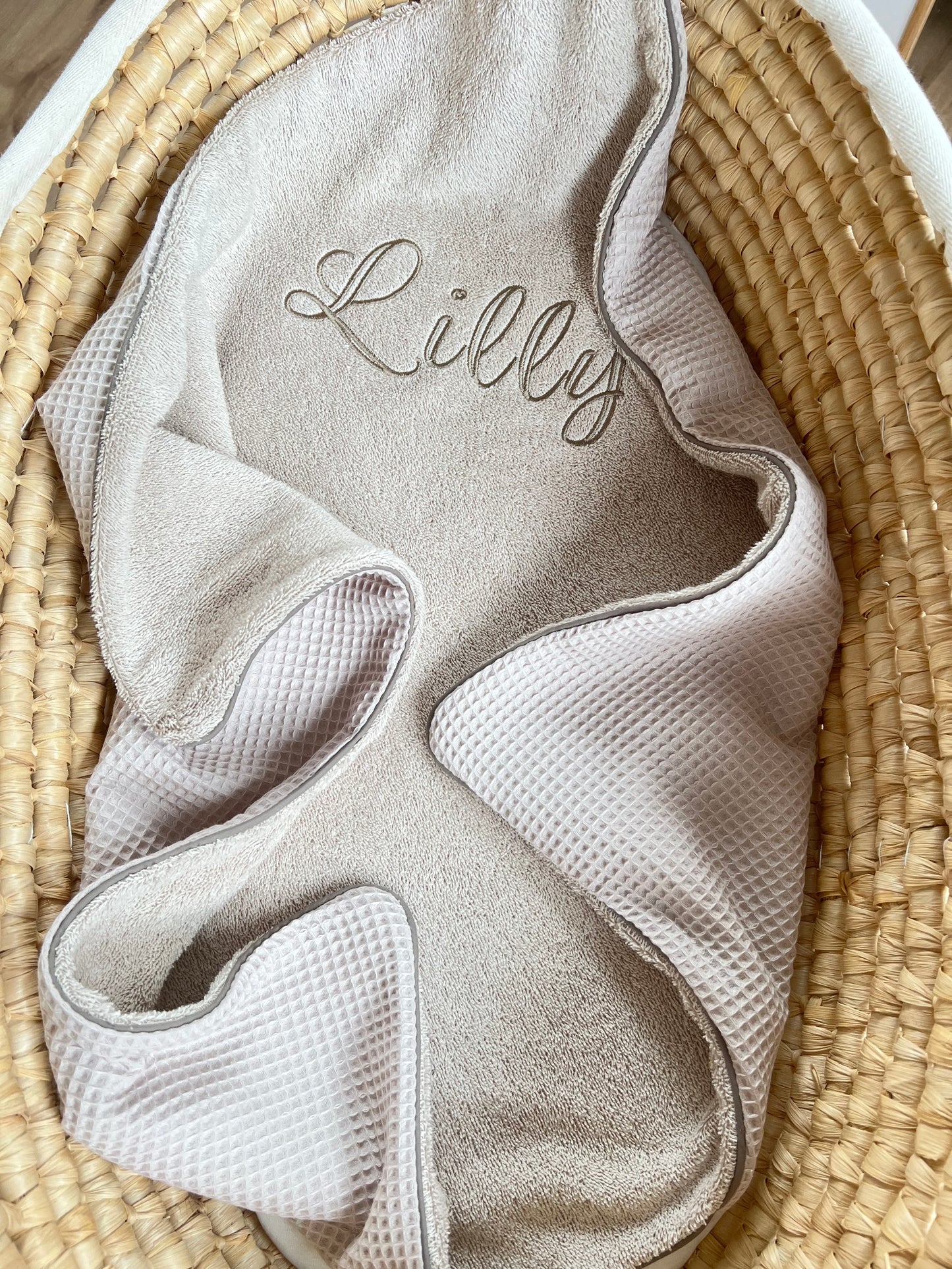Kuscheldecke Uni "hellbeige Waffelpique+hellbeige Frottee“ (einen Namen sticken ist gratis!)
